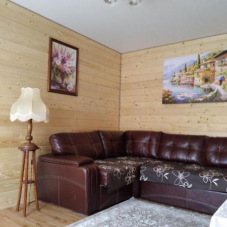 Апартаменти В Самому Центрі Почаева Extérieur photo