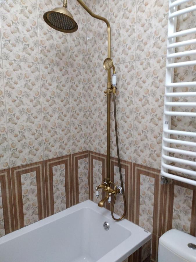 Апартаменти В Самому Центрі Почаева Extérieur photo